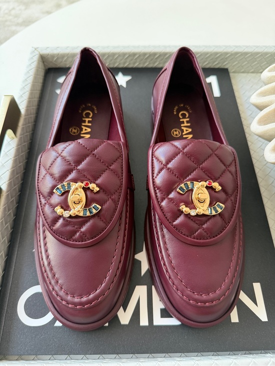 CHANEL Shoes - CHANEL BURGUNDY LEATHER LOAFERS OXFORD SHOES GOLD STRASS GEMS CC TURNLOCK 37